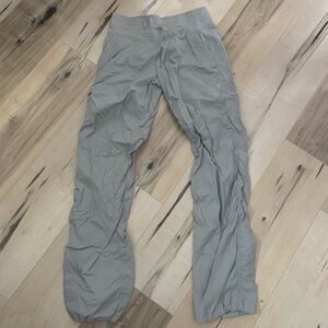 Lululemon dance studios in rhino grey.